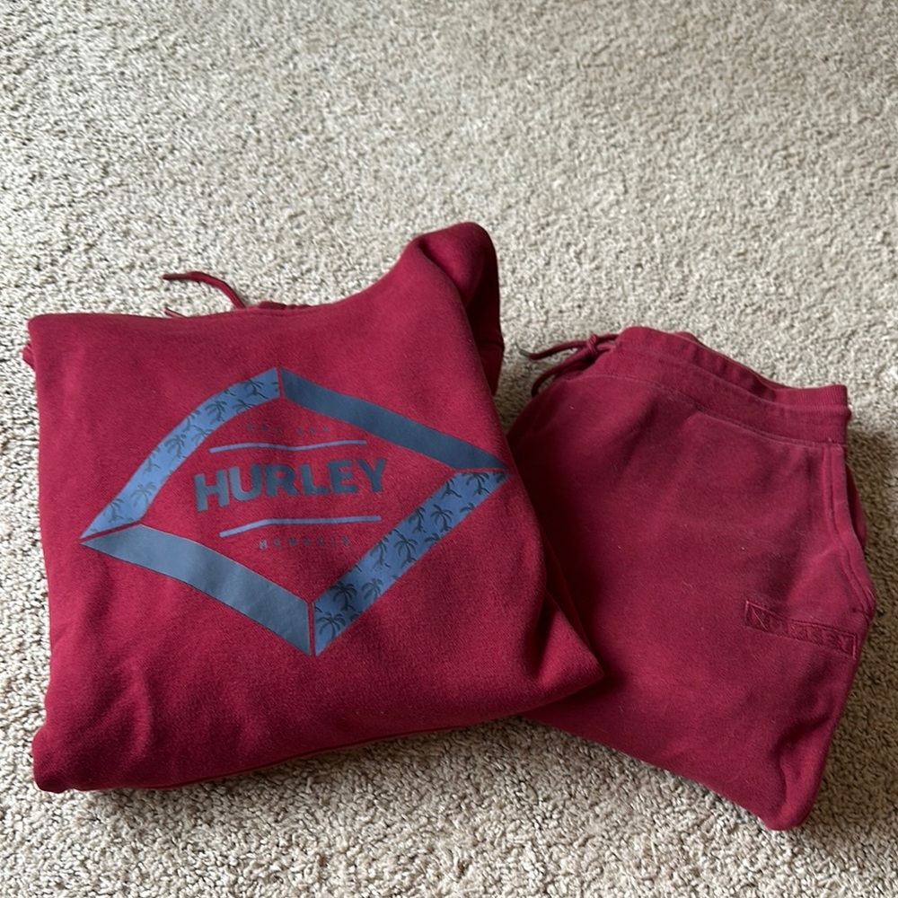Hurley Red Sweatshirt and Sweatpants Set